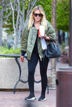 Hilary Duff - out for a drink in Los Angeles