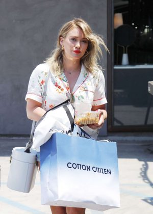 Hilary Duff out shopping in Beverly Hills