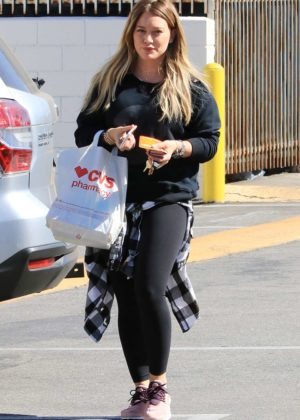 Hilary Duff Shopping at CVS in Los Angeles