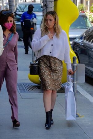 Hilary Duff - Shopping at Prada on Rodeo Drive in Beverly Hills