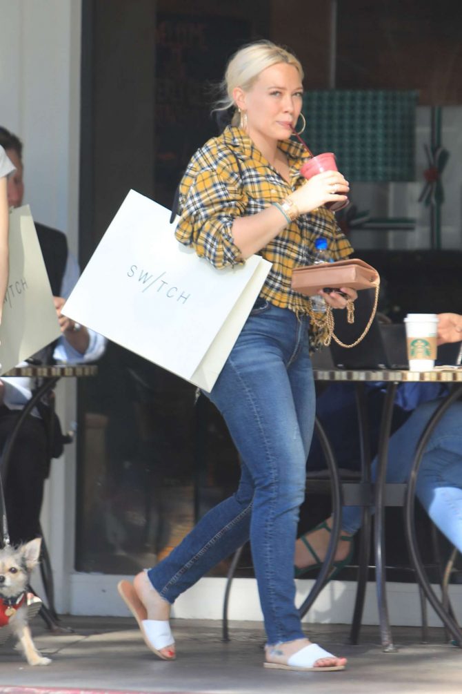 Hilary Duff - Shopping in Bel-Air