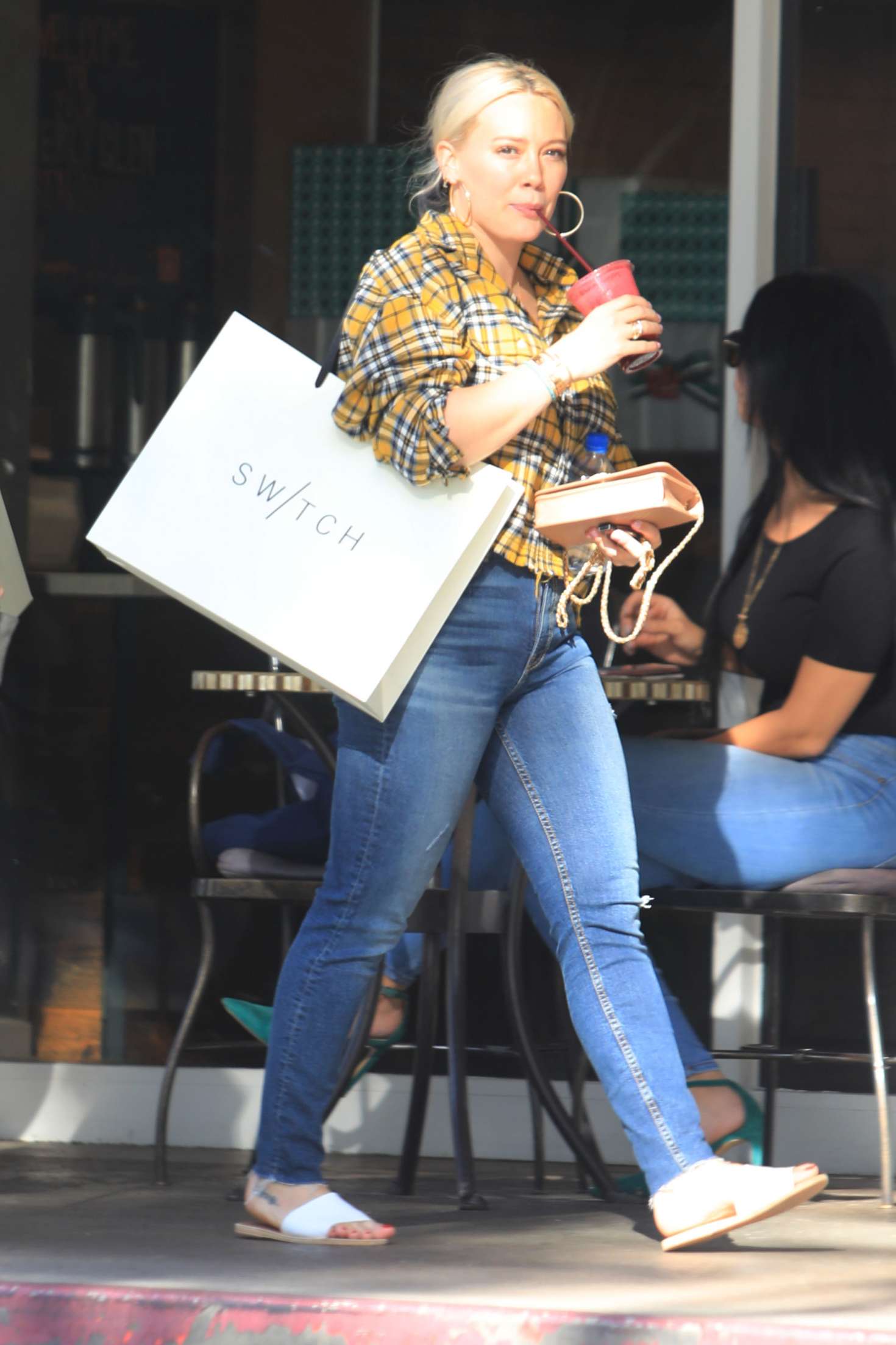 Hilary Duff 2018 : Hilary Duff: Shopping in Bel-Air -05