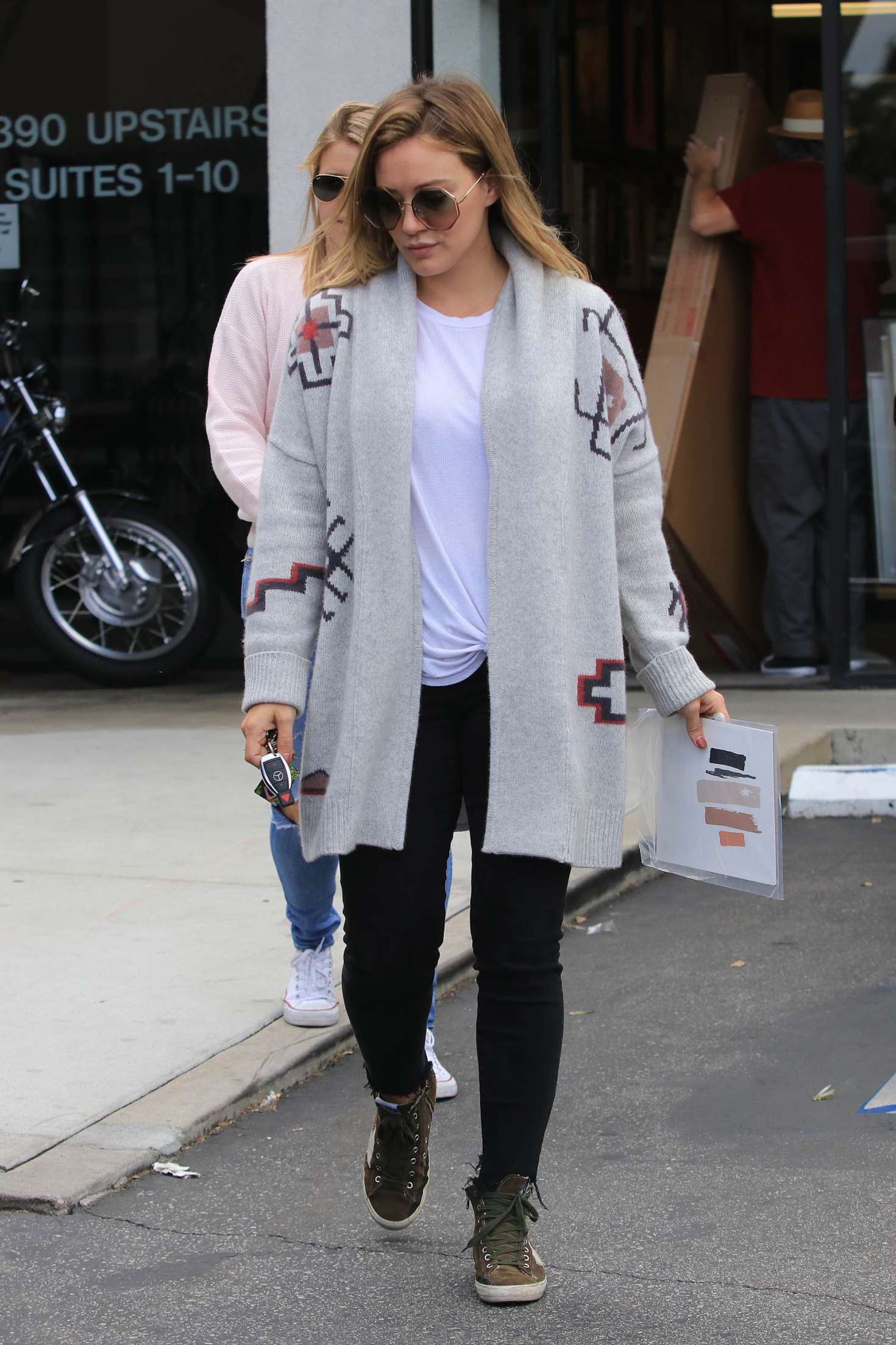 Hilary Duff - Visits a frame store in Studio City