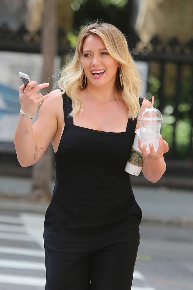 Hilary Duff - Walking to the Set of 'Younger' in New York