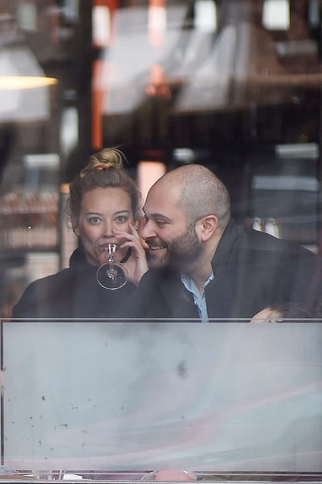 Hilary Duff with friends out for lunch in Tribeca