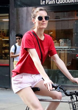 Hilary Rhoda in Shorts riding her bike in Los Angeles