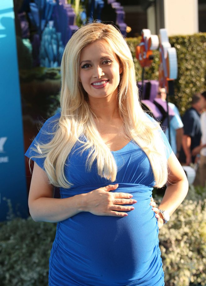 Holly Madison - 'Finding Dory' Premiere in Hollywood