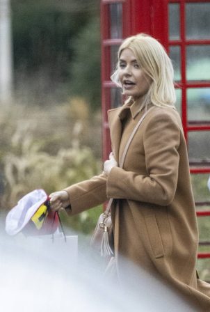 Holly Willoughby - Out in London