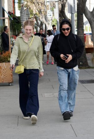 Hunter Schafer - Seen after lunch at Tatel in Beverly Hills