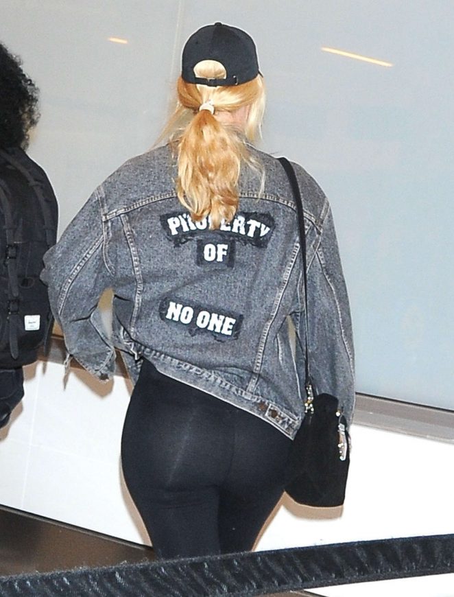 Iggy Azalea in Spandex at LAX airport in Los Angeles