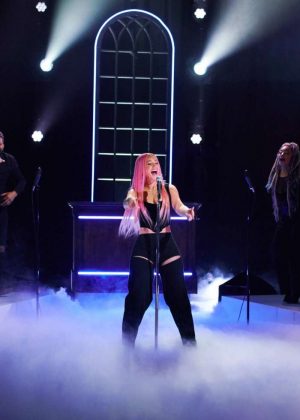 Iggy Azalea - Performs at 'The Late Late Show with James Corden' in LA