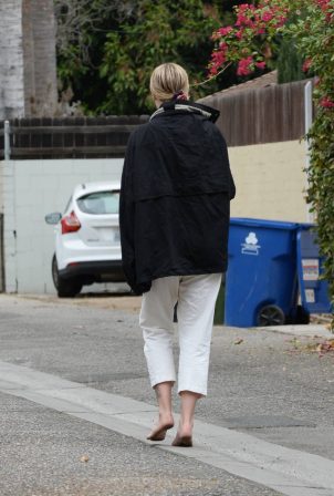 Ireland Baldwin - Barefoot candids after a Night of Partying on Her Birthday in Los Angeles
