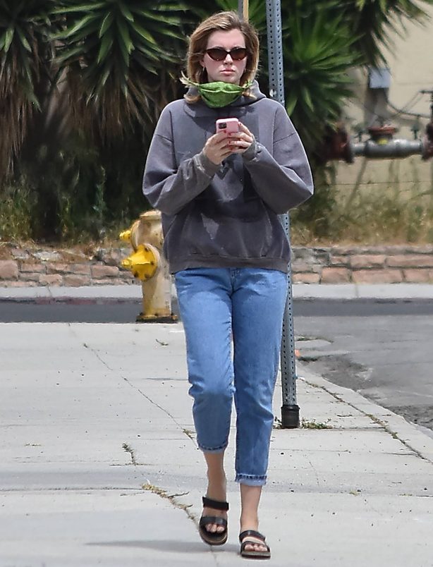 Ireland Baldwin - Out and about in Los Angeles