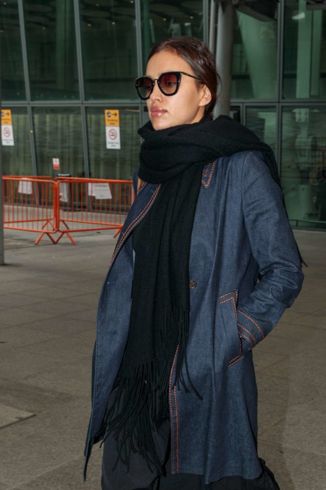 Irina Shayk - Arriving at Heathrow airport in London