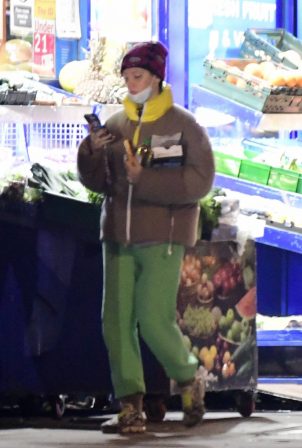 Iris Law - Buy some groceries out in North London