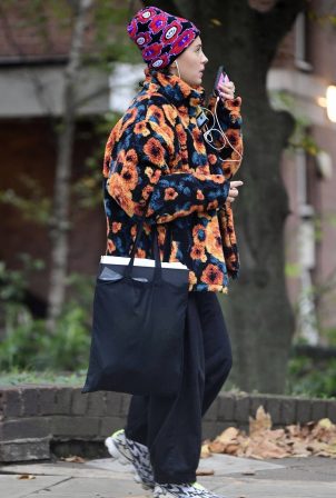 Iris Law - Out and about in North London