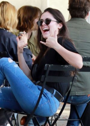 Isabelle Fuhrman at Alfred's Coffee in Los Angeles