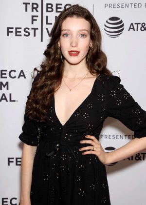Isabelle Phillips - 'To Dust' Premiere at 2018 Tribeca Film Festival in NY