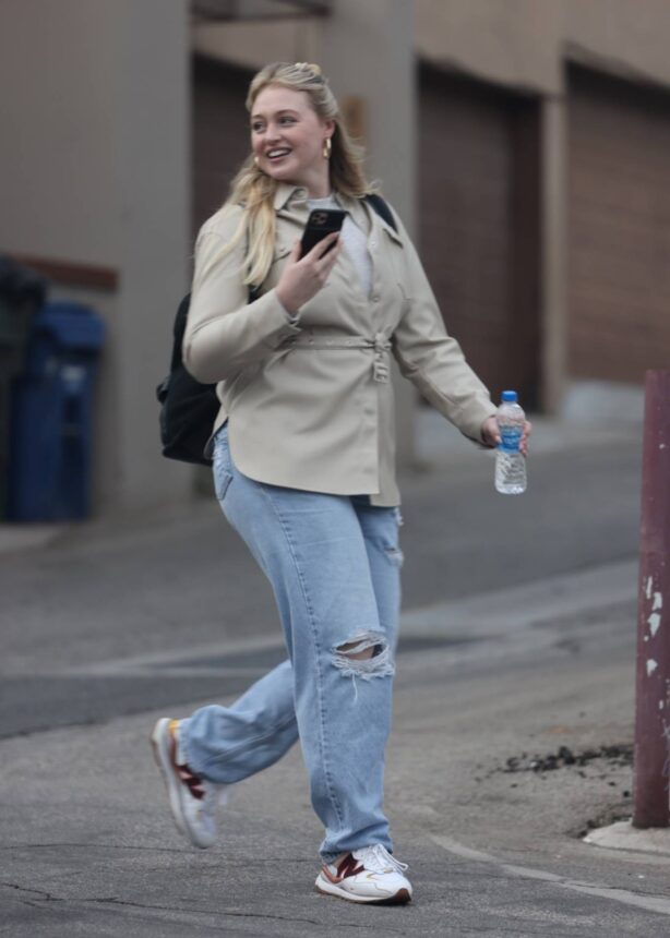 Iskra Lawrence - Heads out of a meeting in West Hollywood
