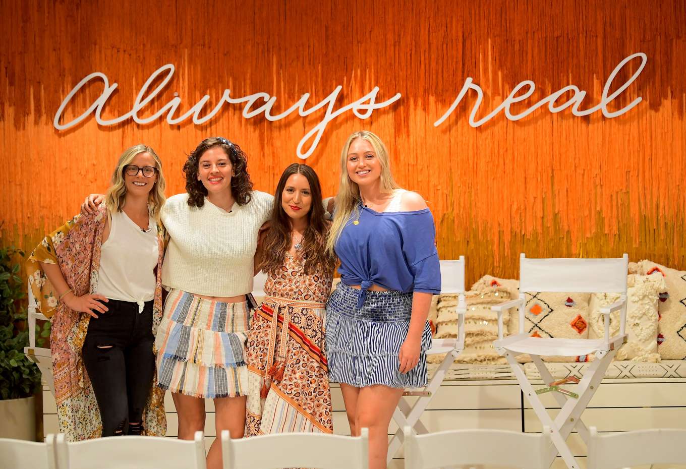 Iskra Lawrence â€“ Hosting an Aerie Real Talk Q&A Session with inspiring women in NY