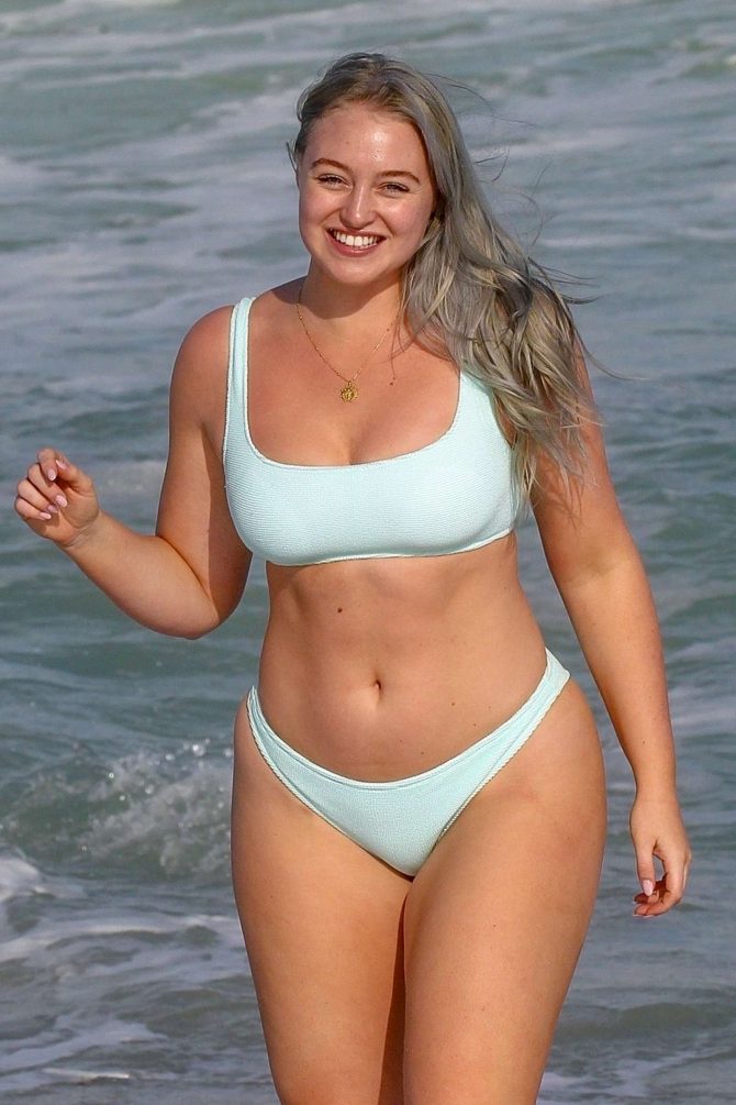 Iskra Lawrence in Pastel Bikini on the beach in Miami