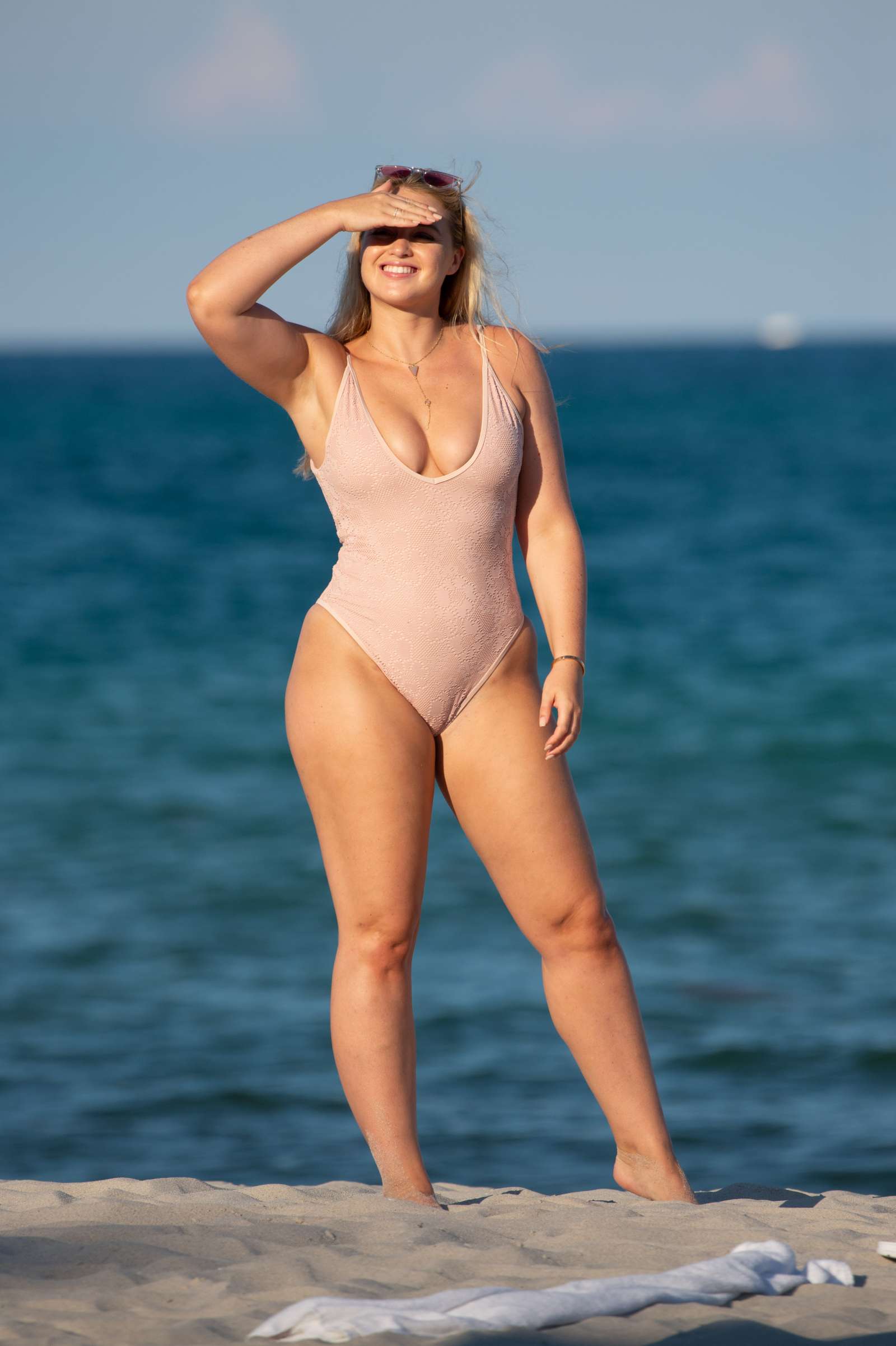 Iskra Lawrence in Pink Swimsuit on Miami Beach. 