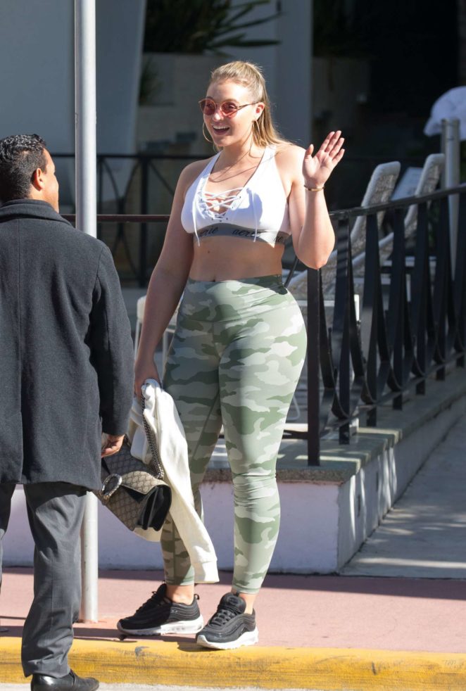Iskra Lawrence in Yoga Pants and a sports bra in Miami