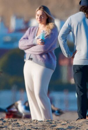 Iskra Lawrence - On set of Vital Proteins commercial in Santa Monica