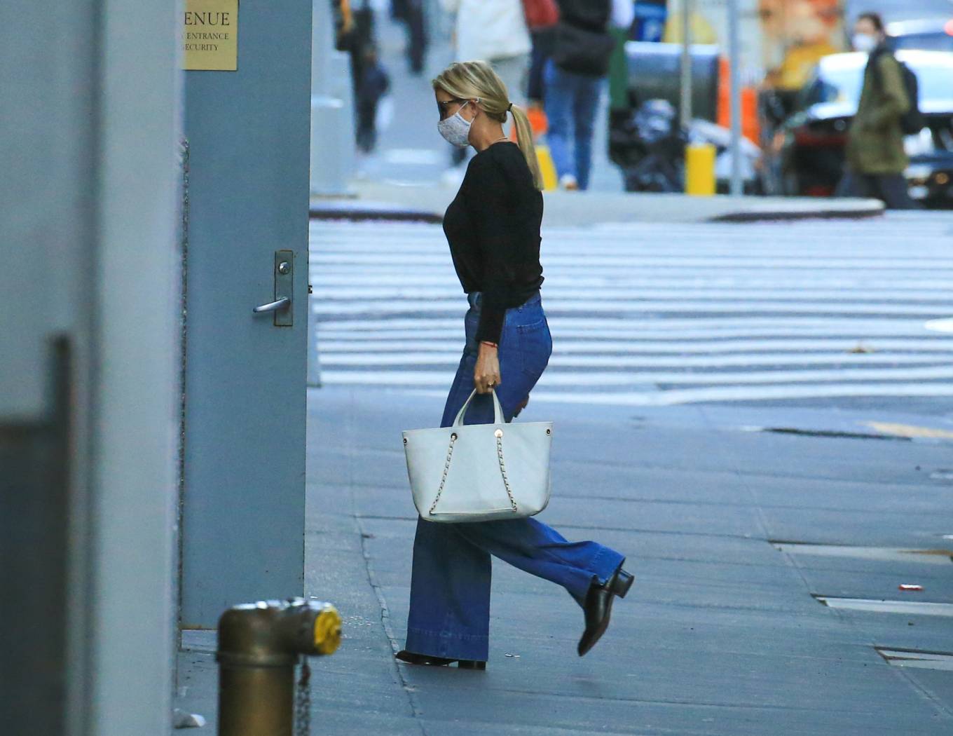 Ivanka Trump - Seen in New York City whilst flanked by her Secret Service detail