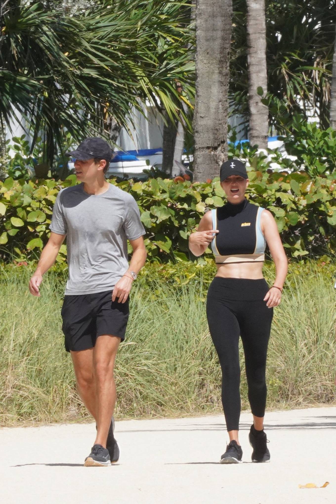 Ivanka Trump 2022 : Ivanka Trump – With husband Jared Kushner on a beach jog in Miami-17