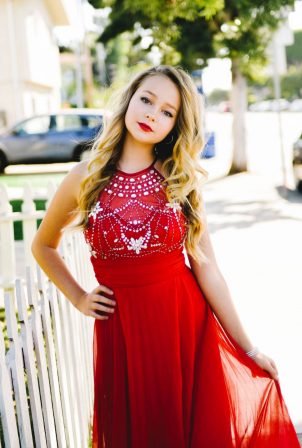 Ivy Mae - #SaveProm - A virtual prom for high school kids, hosted by My School Dance and Charlotte's Closet in Hawthorne