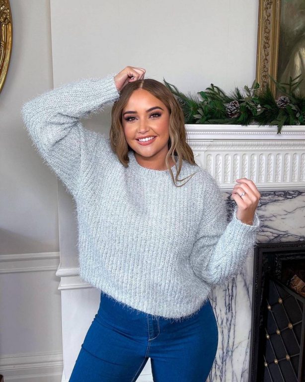 Jacqueline Jossa - Winter Wonderland Part 2 Xmas Collection with In The Style 2020