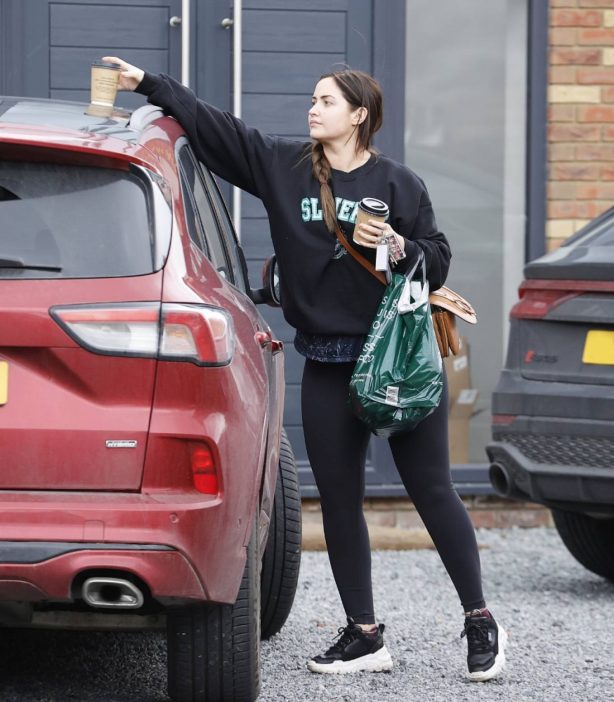 Jacqueline Jossa - With Dan Osbourne spotted at their new home in Essex