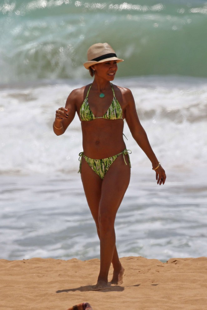 Jada Pinkett Smith in Green Bikini in Hawaii