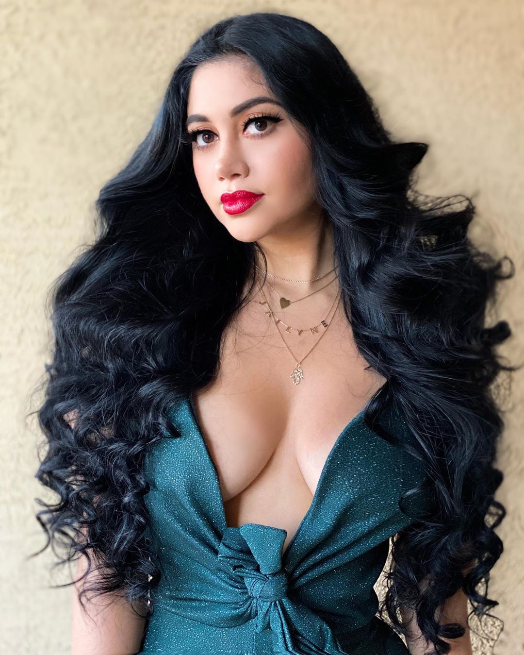 Jailyne Ojeda Ochoa (jailyneojeda) - Instagram photos and videos. 