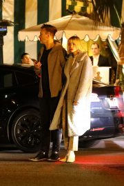 Jaime King and husband Kyle Newman - Exit dinner at San Vincent Bungalows in West Hollywood