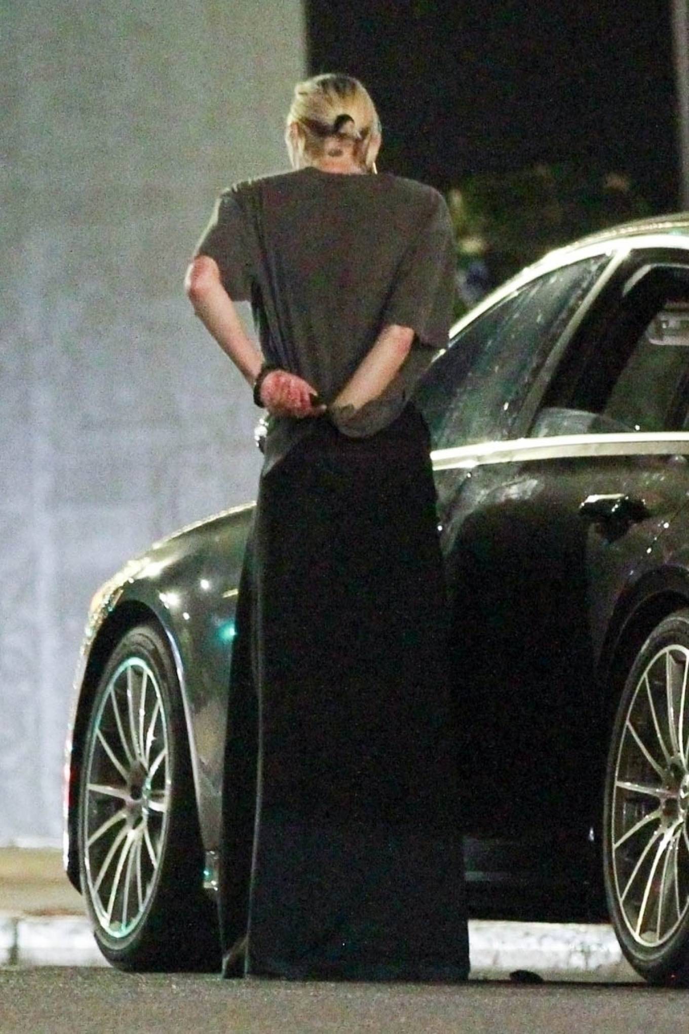Jaime King 2022 : Jaime King – Pictured after an Art event in Beverly Hills-23