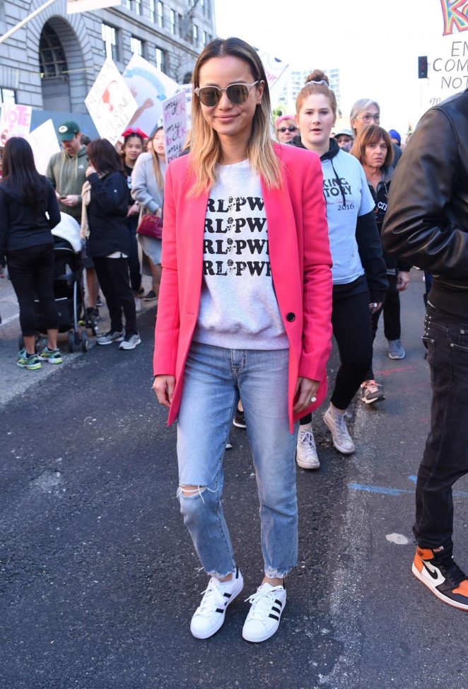 Jamie Chung - 2018 Women's March in Los Angeles