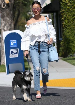 Jamie Chung - Shopping with her puppy in Beverly Hills