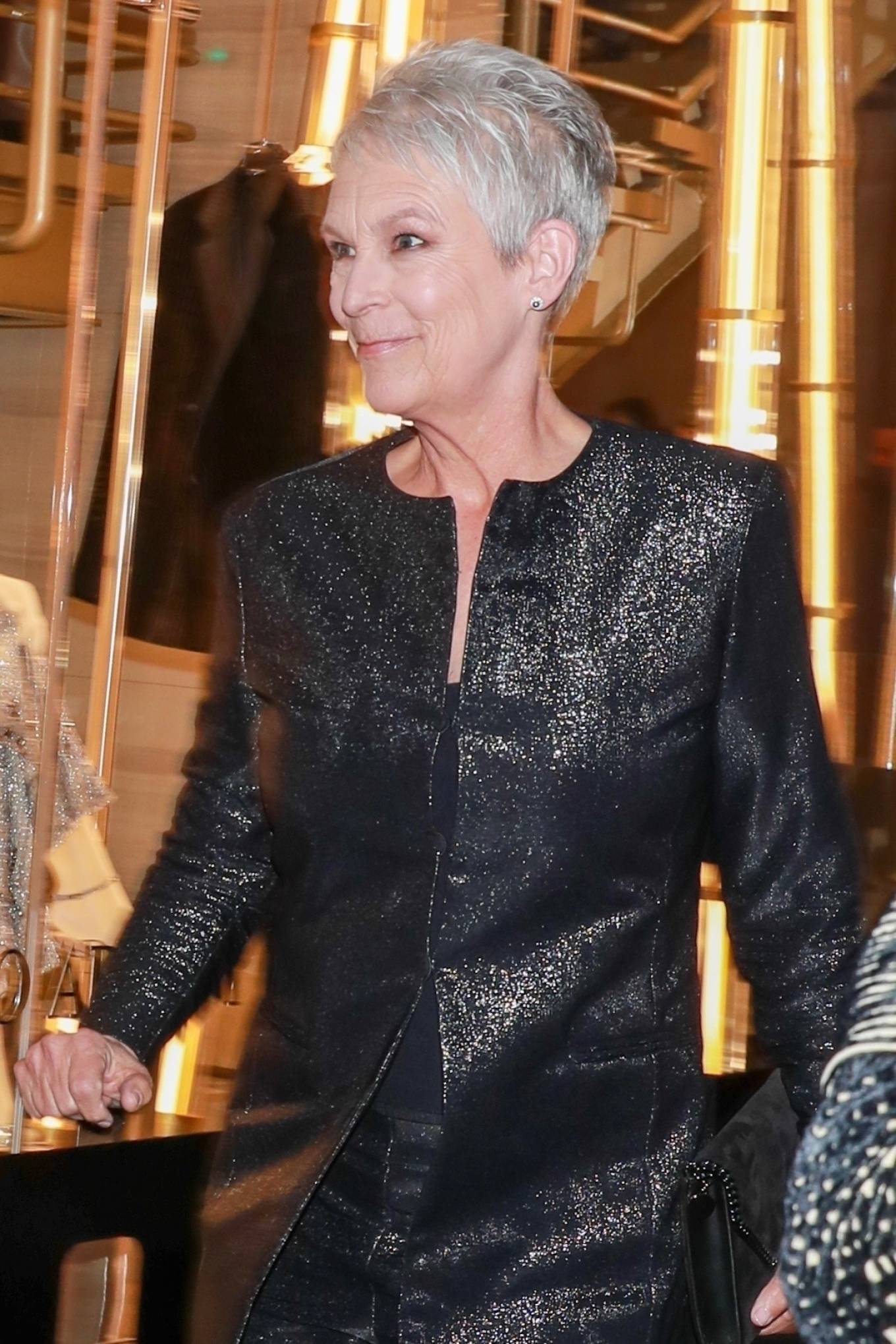 Jamie Lee Curtis 2023 : Jamie Lee Curtis – Attends the Armani Pre-Oscar Party in Beverly Hills-05