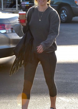 Jamie-Lynn Sigler in Tights Shopping at The Pavilion in Beverly Hills