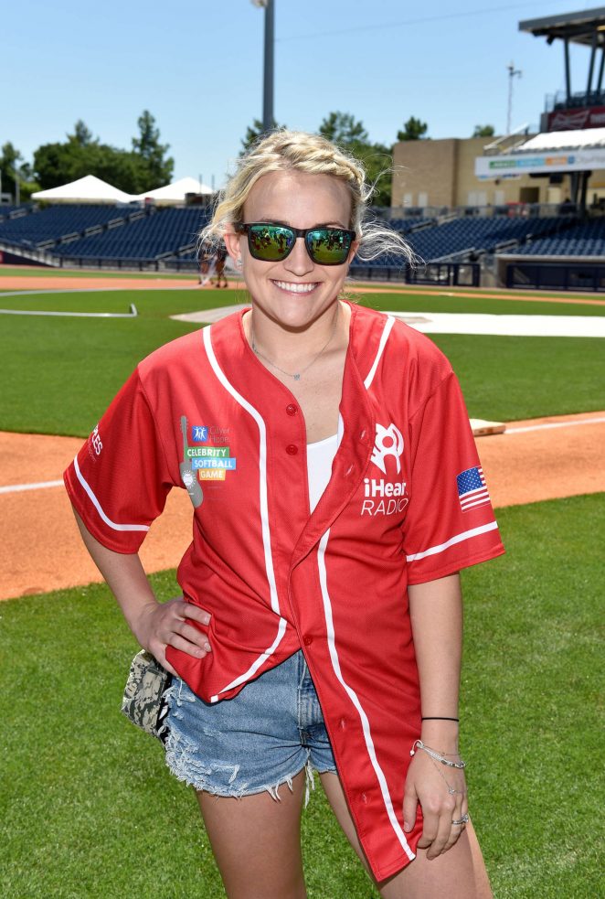 Jamie Lynn Spears - 26th Annual City of Hope Celebrity Softball Game in Nashville