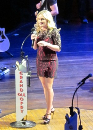 Jamie Lynn Spears - Performs at the Grand Ole Opry in Nashville