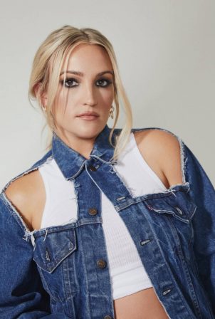 Jamie Lynn Spears - Tawni Bannister photoshoot for Nylon - October 2020