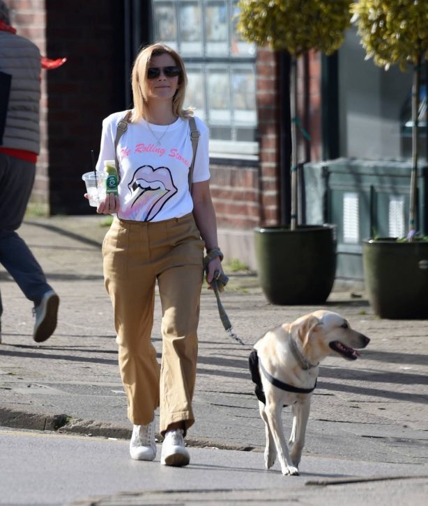 Jane Danson - stroll with her Labrador dog in the Cheshire sunshine