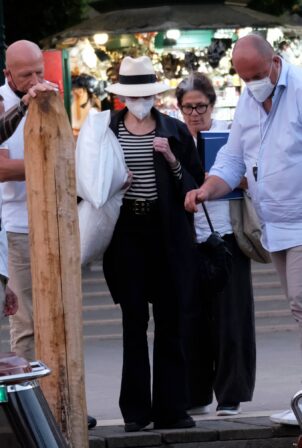 Jane Fonda - Arrives in Venice