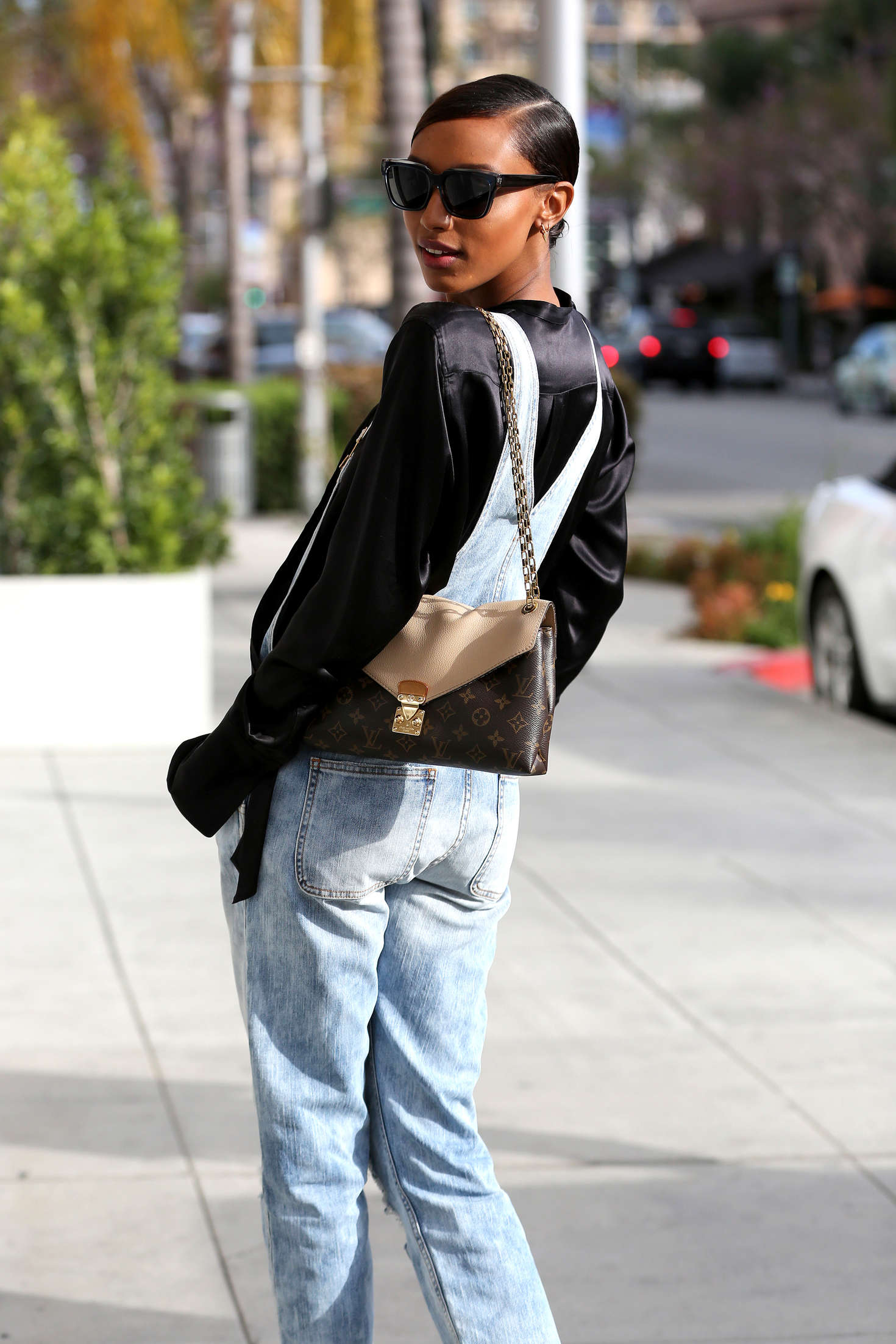 Jasmine Tookes in Jeans at Il Pastaio -01 | GotCeleb