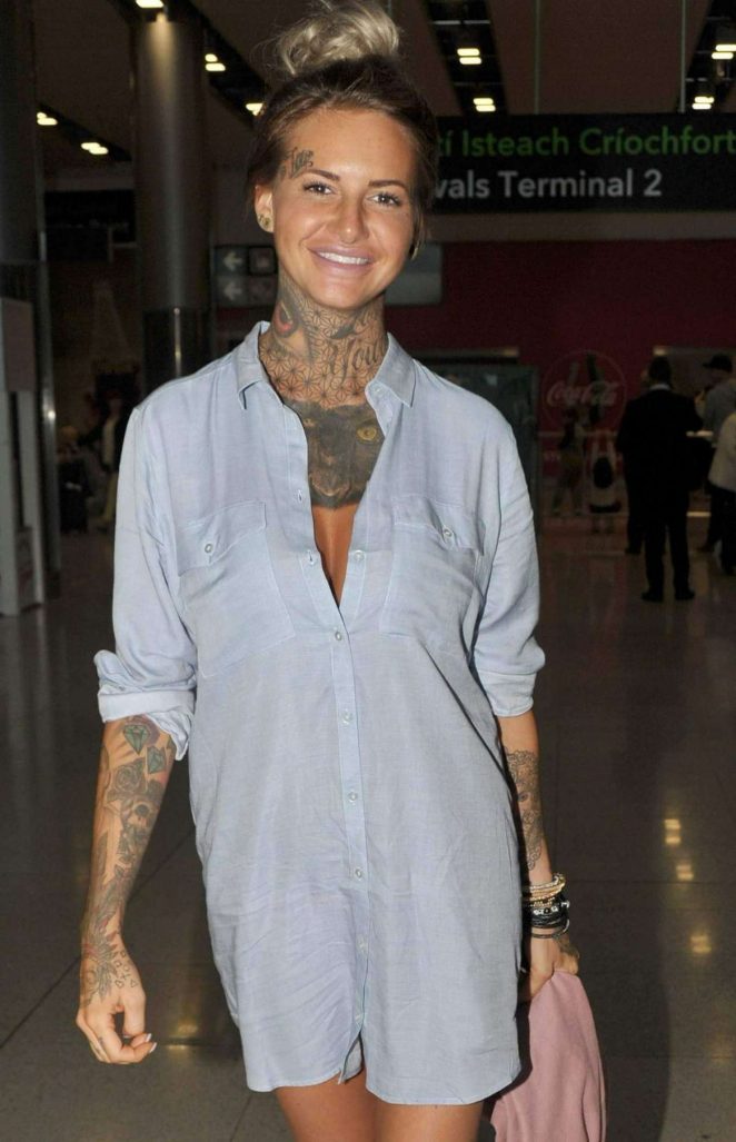 Jemma Lucy at Airport in Dublin