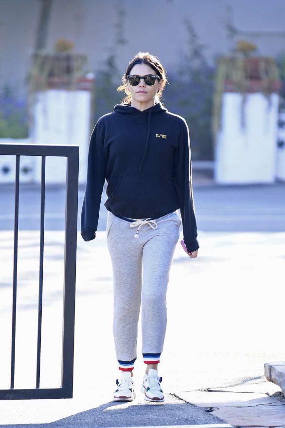 Jenna Dewan - Out in Los Angeles