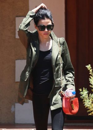 Jenna Dewan Tatum Leaving a Friend's House in Los Angeles